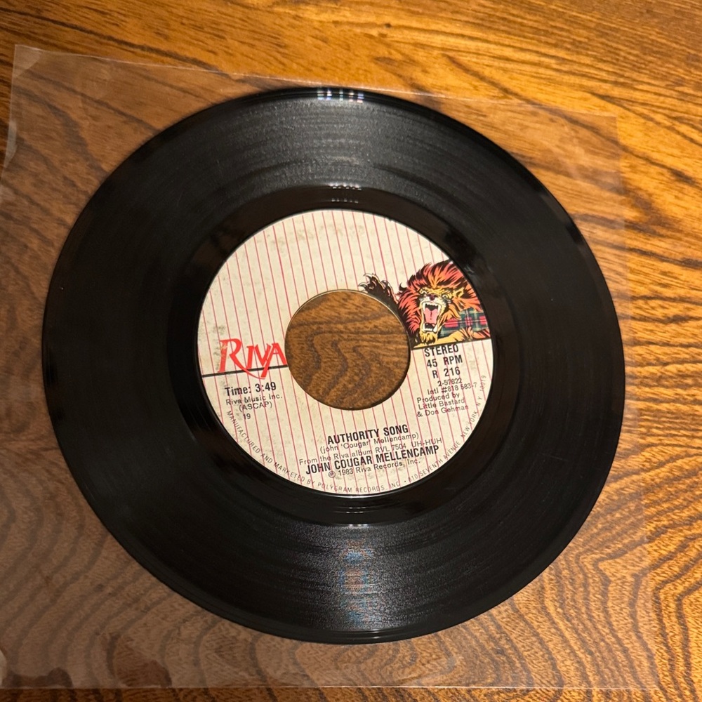 VTG 1984 John Cougar Mellencamp 45rpm Authority Song & Serious Business Vinyl